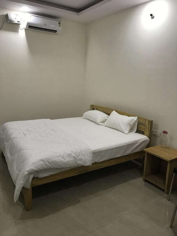 Avigna Lokesh Hotel Chik Bānavar 外观 照片